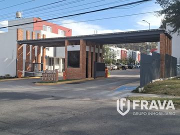 CASA EN VENTA EN EL FORTIN, CONDOMINIO ESTANCIA BOSQUES
