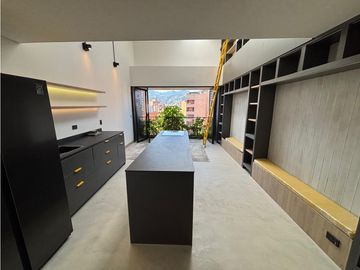 VENTA APARTAMENTO PENTHOUSE LAURELES IGLESIA SANTA TERESITA