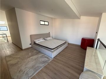 VENTA APARTAMENTO PENTHOUSE LAURELES IGLESIA SANTA TERESITA