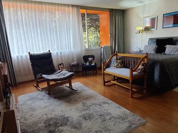 Se vende excelente casa en Lomas Hipódromo (V)