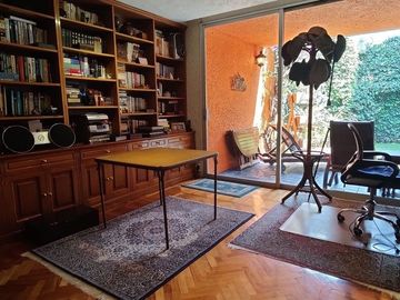 Se vende excelente casa en Lomas Hipódromo (V)