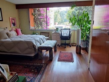 Se vende excelente casa en Lomas Hipódromo (V)