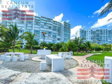 Departamento en Venta, 2 habitaciones, Amueblado, Cancún
