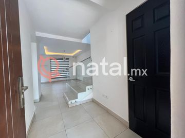 CASA EN VENTA por ruiz cortines RESIDENCIAL MAYA GUADALUPE