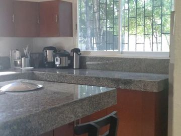 BONITA CASA EN VENTA CON ACABADOS DE LUJO