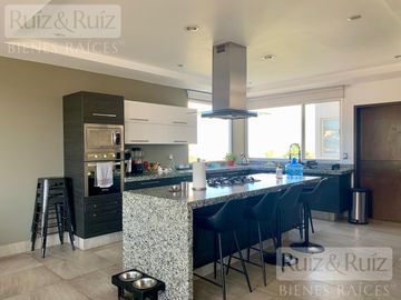 Departamento en  Blvd. Campestre, Col. El refugio campestre