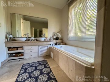 Casa en  Venta en Villa Magna