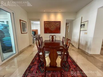 Casa en  Venta en Villa Magna