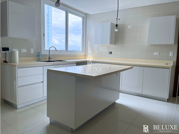 VENDO APARTAMENTO EN PH WINDROSE COCO DEL MAR  (6)