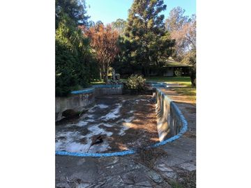 VENTA DE 9,6 HECTREAS DE QUINTA CON VIVIENDAS ÚNICAS Y GALPÓN