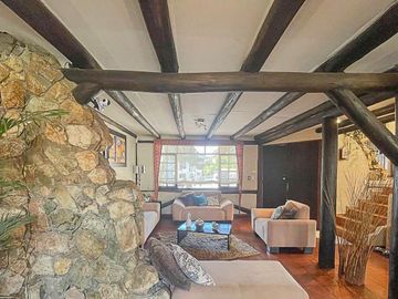 HERMOSA CASA EN VENTA, SECTOR PARQUE INDUSTRIAL