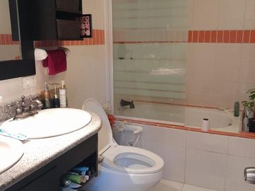 HERMOSA CASA EN VENTA, SECTOR PARQUE INDUSTRIAL