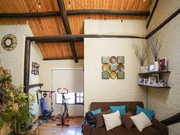 HERMOSA CASA EN VENTA, SECTOR PARQUE INDUSTRIAL