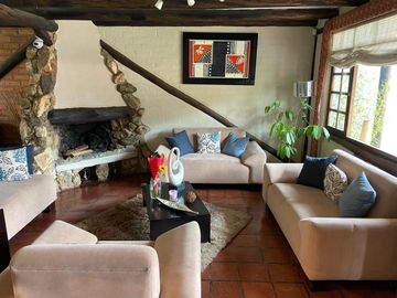HERMOSA CASA EN VENTA, SECTOR PARQUE INDUSTRIAL