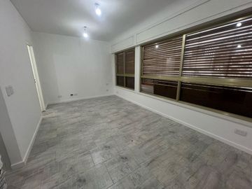 VENTA MONOAMBIENTE A ESTRENAR EN MICROCENTRO