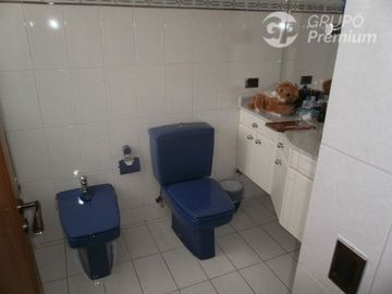 Oficina en Venta en MONSEÑOR CARLOS CASANUEVA CON EL COMENDADOR 5D + 6B