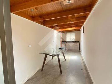Casa en Venta en Avenida Teniente Cruz