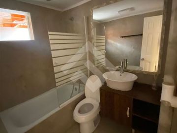 Casa en Venta en Avenida Teniente Cruz