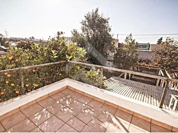Casa en Venta en Avenida el Parrón