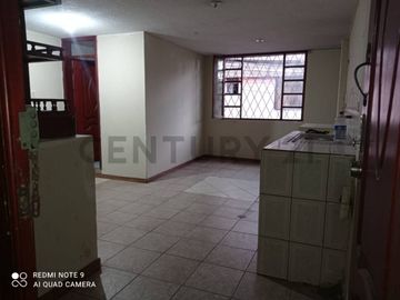De Venta Casa Rentera en la Ciudadela Ibarra-Barrio 2 de Febrero