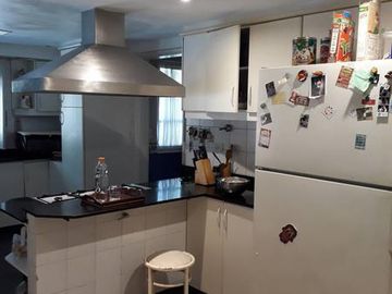 Casa en venta 5 dormitorios. La Horqueta. San Isidro.