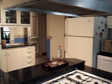 Casa en venta 5 dormitorios. La Horqueta. San Isidro.