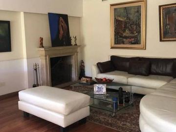 Casa en venta 5 dormitorios. La Horqueta. San Isidro.