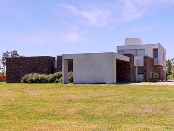 Casa - Campos de Roca