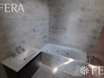 Venta de Departamento monoambiente divisible en Wilde (26952)