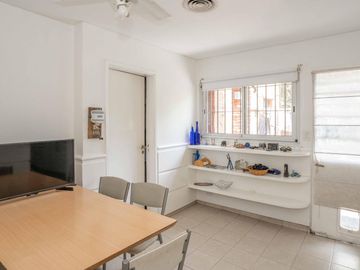 CASA EN VENTA EN LAS LOMAS DE SAN ISIDRO CON GRAN TERRENO