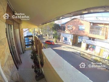 Gran Chalet Ideal Vivienda Multifamiliar + Profesional en Exc Sector
