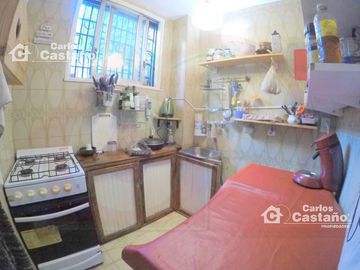 Gran Chalet Ideal Vivienda Multifamiliar + Profesional en Exc Sector