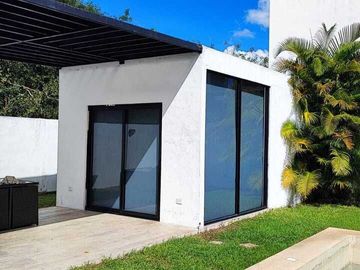 Venta de Residencia de Lujo en NorteMérida – Ubicación Exclusiva y Diseño