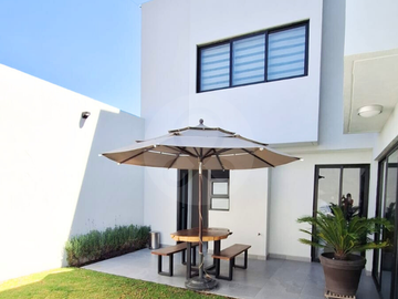 Casa en condominio en venta en Llano Grande