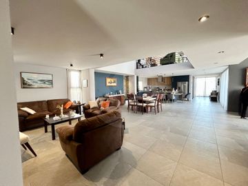 El Mesón Casa en venta en San Andrés Ocotlán