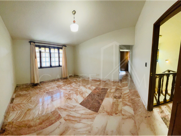 Casa sola con alberca en venta en Lomas de Cortes Cuernavaca, Morelos