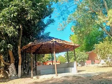 CASA DE CAMPO EN LOS PINOS CAMPESTRE ZAPOPAN