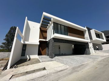 CASA EN VENTA EN PEDREGAL DE LA MONTAÑA CARRETERA NACIONAL