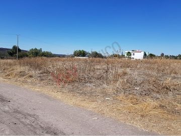 TERRENO EN VENTA DE 8,395 m2 EN ZONA CAMPESTRE Y TRANQUILA