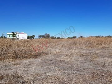 TERRENO EN VENTA DE 8,395 m2 EN ZONA CAMPESTRE Y TRANQUILA