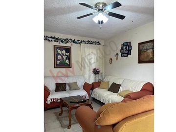Casa en venta en Fraccionamiento Miramar. Zona norte poniente de la ciudad.