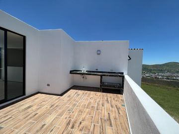 CASA EN VENTA EN GRAN RESERVA LOMAS DE ANGELÓPOLIS