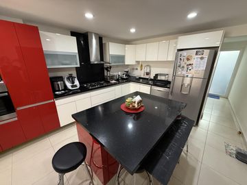 Casa Residencial en Venta en Parque San José Lomas de Angelópolis II