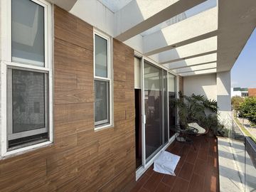 Casa Residencial en Venta en Parque San José Lomas de Angelópolis II