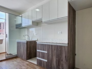 Departamento en Venta en Jose Luis Bustamante y Rivero · en Estreno Cerca a la Av. Dolores