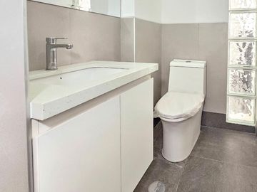 En Venta Departamento en Cayma · Urb. Los Portales