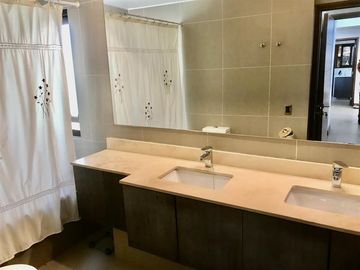 Casa en Venta en San Carlos de Apoquindo