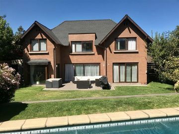 Casa en Venta en San Carlos de Apoquindo