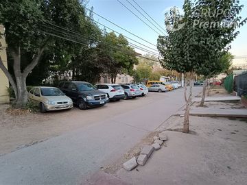 Casa en Venta en Pasaje Lope de Vega / Av. Domingo Tocornal
