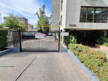 Oficina en Venta en Av. Eliodoro Yáñez / Matilde Salamanca
